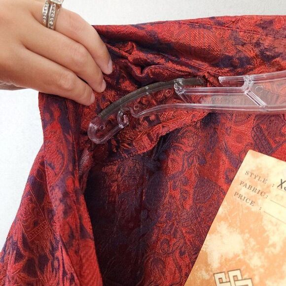 Women's Endless Knot Art Blouse Red Katcha Long Sleeve One Size NWT - Picture 9 of 9